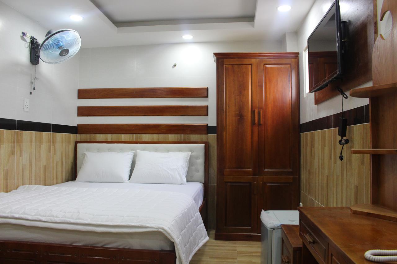 Hotel Airport Mtt Thành Pho Ho Chí Minh Esterno foto