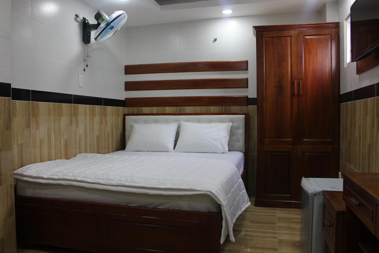 Hotel Airport Mtt Thành Pho Ho Chí Minh Esterno foto