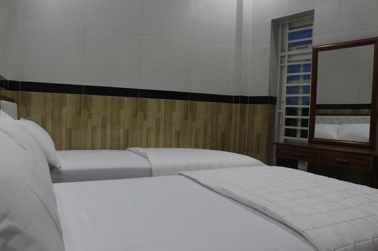 Hotel Airport Mtt Thành Pho Ho Chí Minh Esterno foto