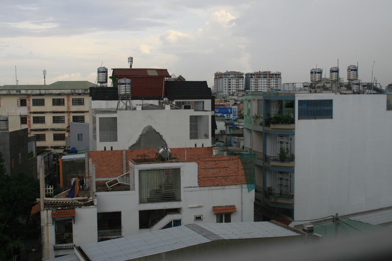 Hotel Airport Mtt Thành Pho Ho Chí Minh Esterno foto
